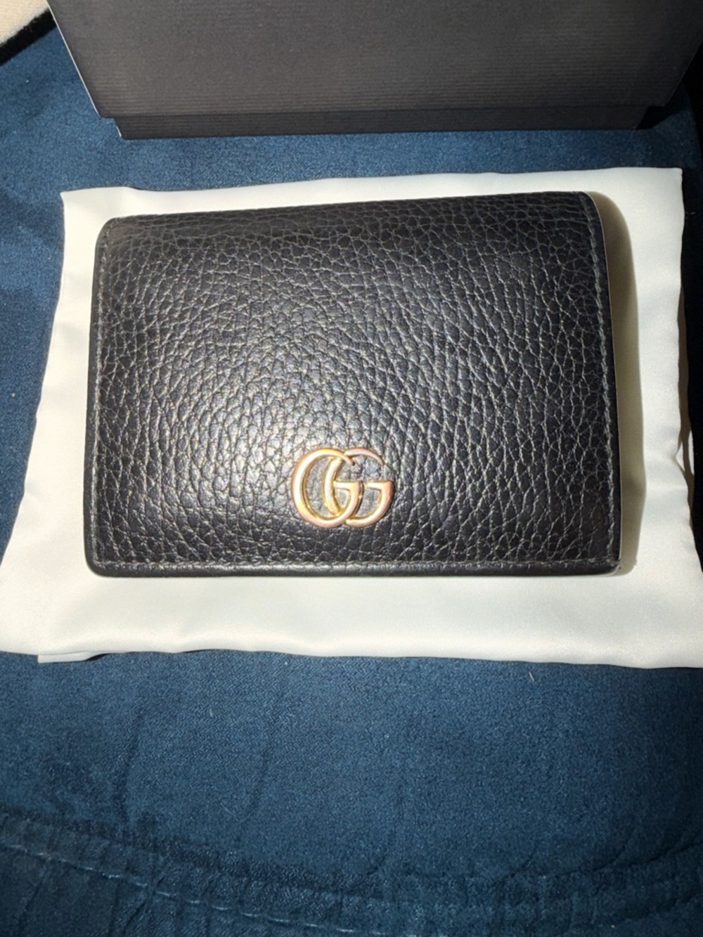 Gucci Black Pebbled Leather Card Holder with Gold Double G
